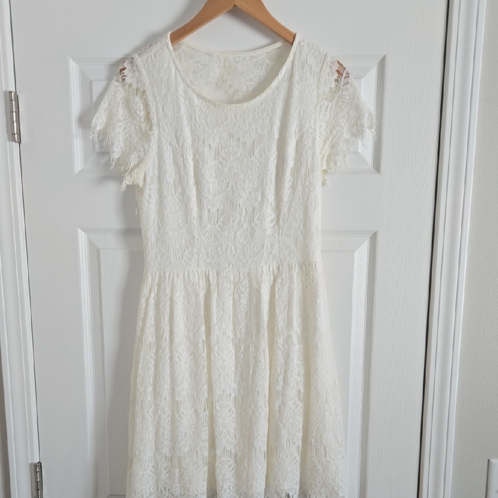 Elegant White Lace Kids Dress